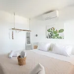 Blue Moon Mykonos Homes Agios Ioannis Diakoftis